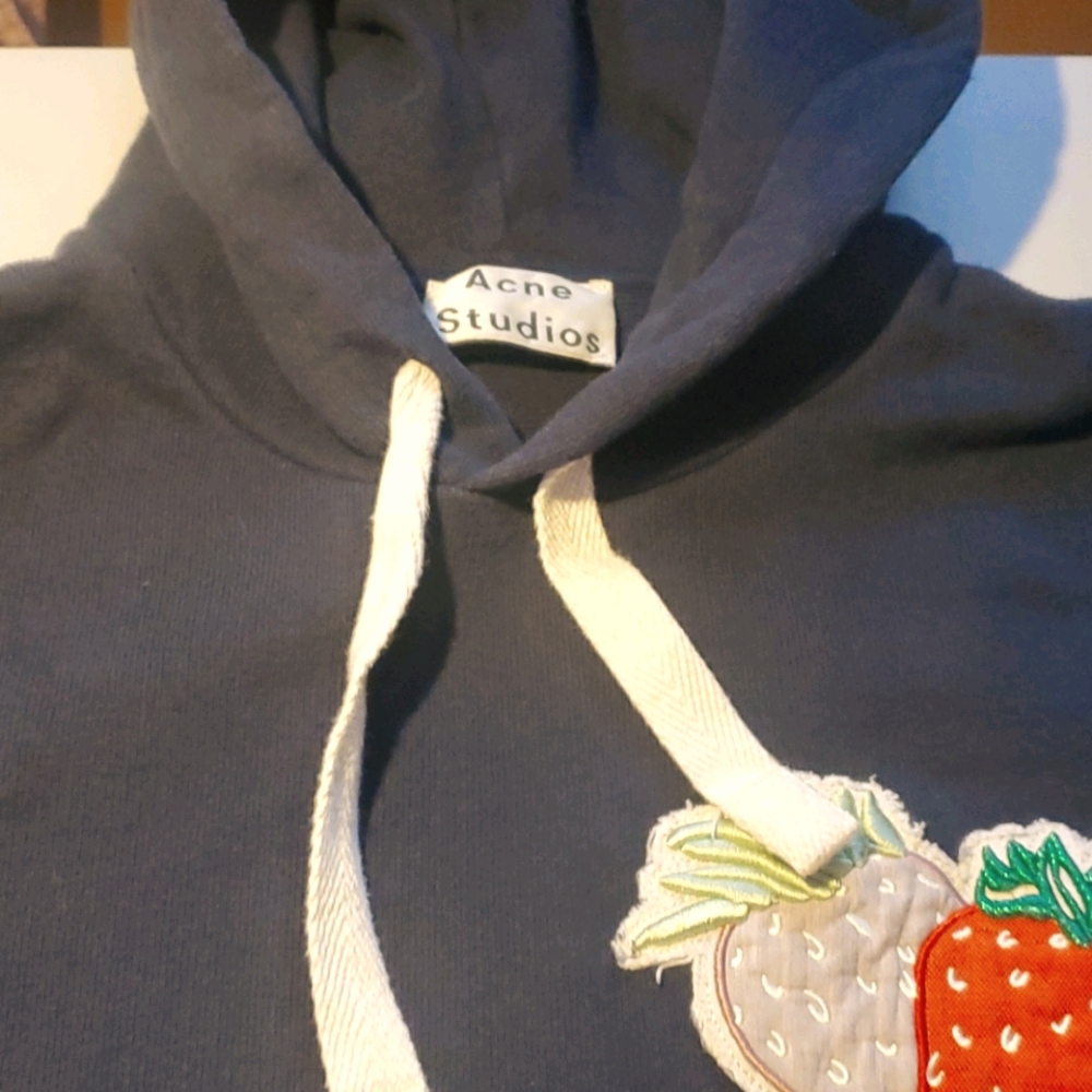 SWEAT HOODIE